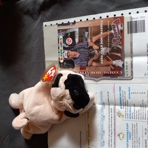 Greg Maddux Mad Dog Beanie and Card Set